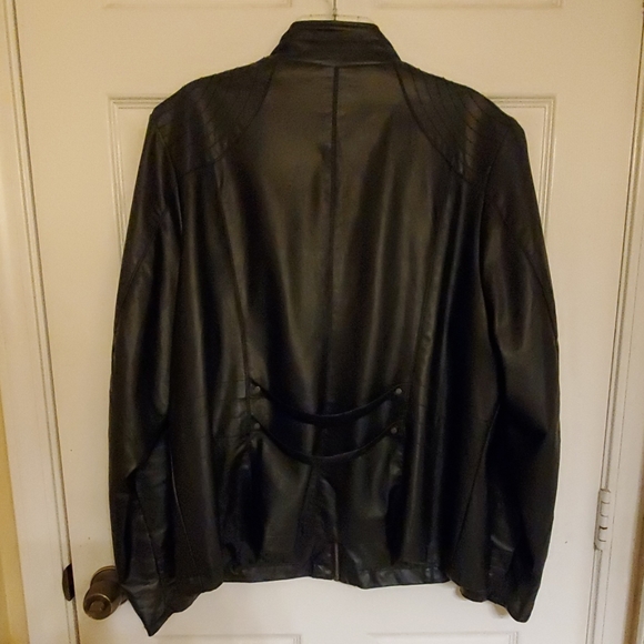 Women's faux leather jacket - Picture 4 of 5